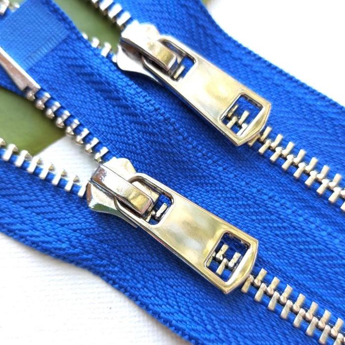 Молния металлическая, с двумя замками №5ТТ, размер 95 см, цвет василёк
Молния металлическая, с двумя замками №5ТТ, размер 95 см, цвет василёк
