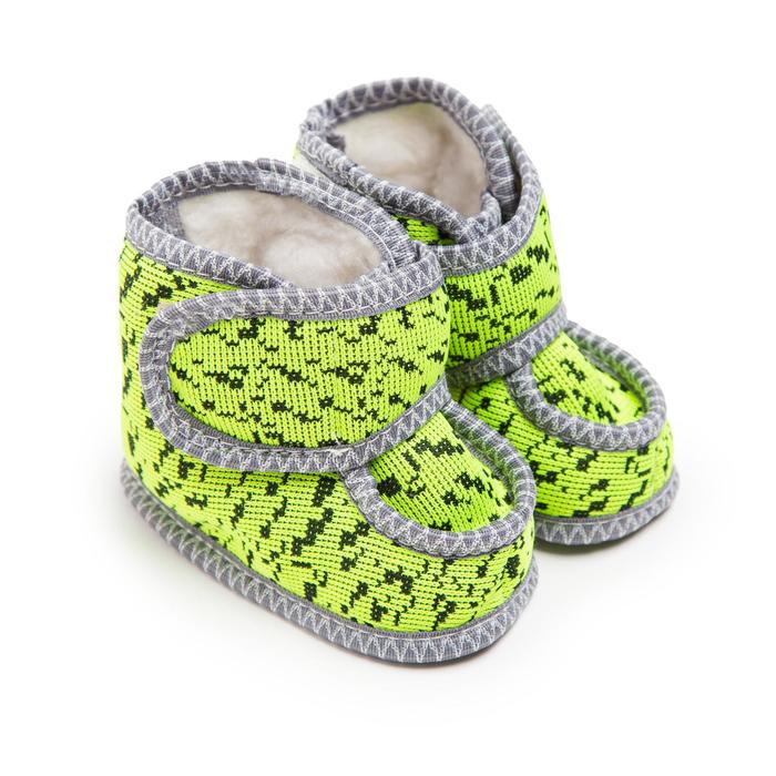 Пинетки детские меховые, цвет зелёный/штрих, размер 22,5
Пинетки детские меховые, цвет зелёный/штрих, размер 22,5