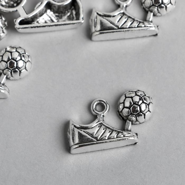 Декор металл для творчества "Кед и футбольный мяч" серебро 735 1,5х2,3 см
Декор металл для творчества "Кед и футбольный мяч" серебро 735 1,5х2,3 см