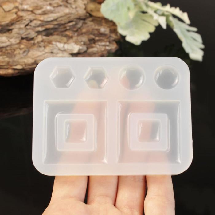 Сборный силиконовый молд серег (2 квадратных рамки, 6 форм)
Сборный силиконовый молд серег (2 квадратных рамки, 6 форм)
