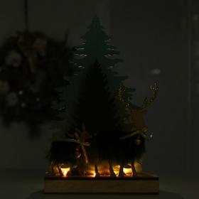 Новогодний декор с подсветкой «Ёлочки и олени с колокольчиком» 18×7×29 см, зелёный
Новогодний декор с подсветкой «Ёлочки и олени с колокольчиком» 18×7×29 см, зелёный