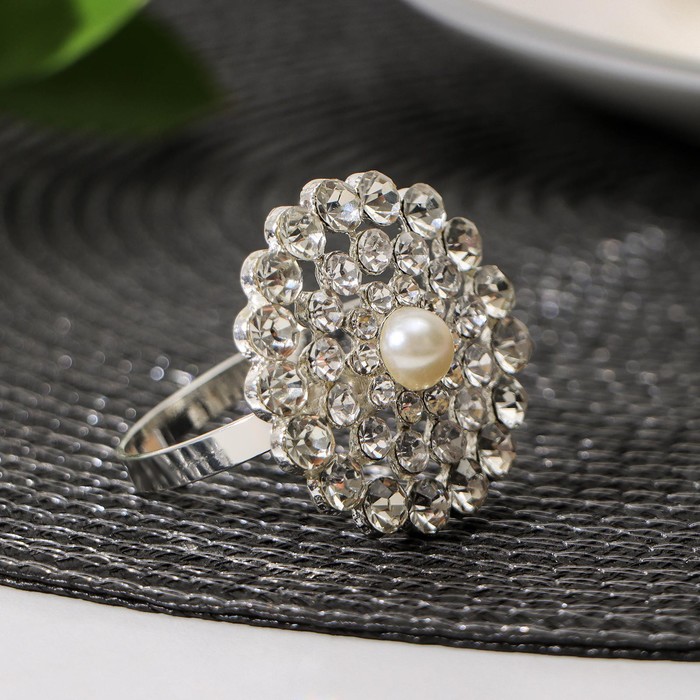 Кольцо для салфетки «Жемчужина», 5×5×5 см, цвет серебро
Кольцо для салфетки «Жемчужина», 5×5×5 см, цвет серебро