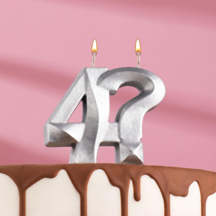Свеча в торт "Грань", цифра 4, серебро, 9.5 см
Свеча в торт "Грань", цифра 4, серебро, 9.5 см
