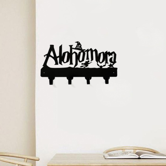 Ключница "Алохомора" 25х15см
Ключница "Алохомора" 25х15см