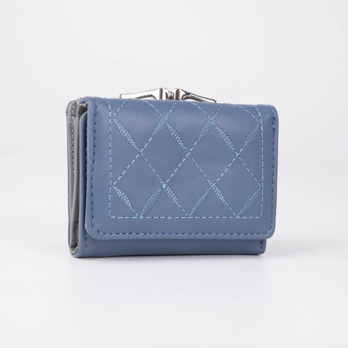 Кошелёк на кнопке, цвет синий
Кошелёк на кнопке, цвет синий