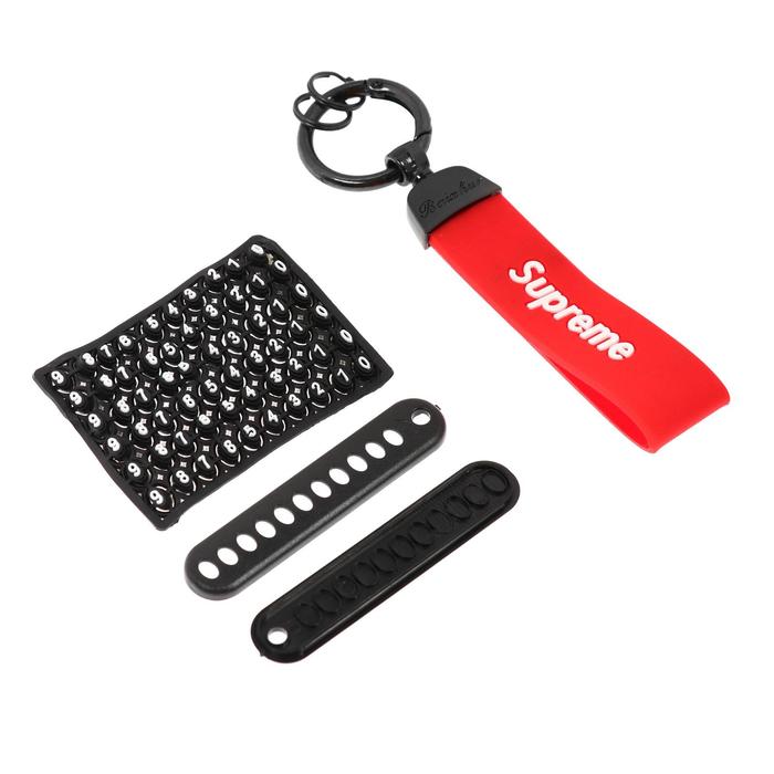 Брелок для ключей с табличкой номера, "Supreme"
Брелок для ключей с табличкой номера, "Supreme"