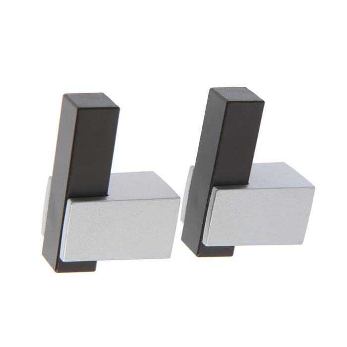 Крючок мебельный, пластик, цвет дуб венге
Крючок мебельный, пластик, цвет дуб венге