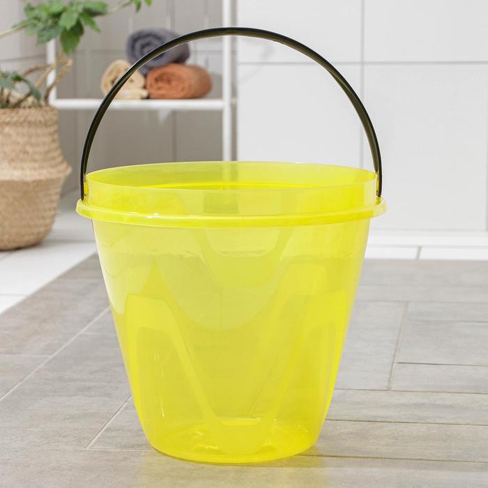 Ведро «Лайт», 13 л, цвет прозрачный жёлтый 
Ведро «Лайт», 13 л, цвет прозрачный жёлтый