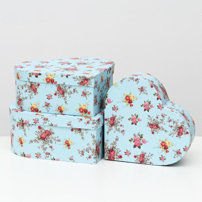 Набор коробок 3 в 1 "Сердца", 28.5 x 26 x 11 - 23.5 x 21 x 8.5 см
Набор коробок 3 в 1 "Сердца", 28.5 x 26 x 11 - 23.5 x 21 x 8.5 см