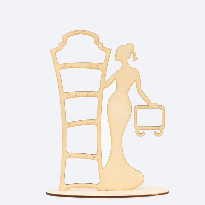 Подставка для украшений "Девушка с вешалкой"
Подставка для украшений "Девушка с вешалкой"