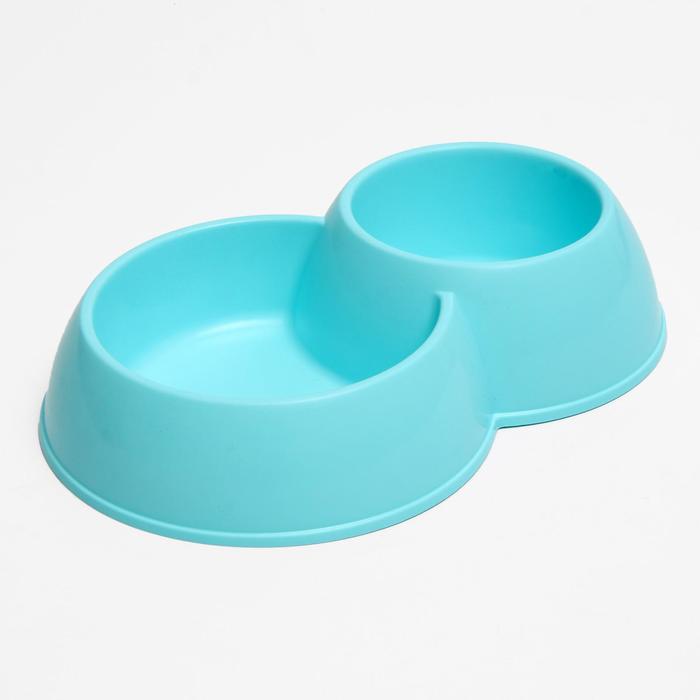 Миска двойная пластиковая 630 и 430 мл, 29,5 х 20 х 6 см, голубой 
Миска двойная пластиковая 630 и 430 мл, 29,5 х 20 х 6 см, голубой