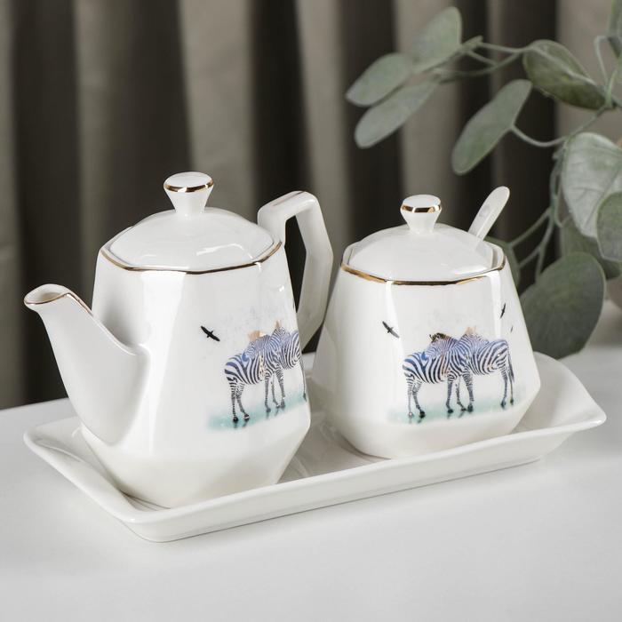 Набор сервировочный «Зебры», 2 предмета, чайник с ложкой 320 мл, сахарница 280 мл на подставке
Набор сервировочный «Зебры», 2 предмета, чайник с ложкой 320 мл, сахарница 280 мл на подставке