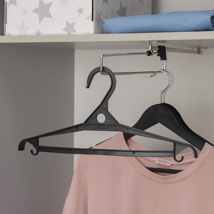 Плечики для верхней одежды 44-46, цвет черный
Плечики для верхней одежды 44-46, цвет черный