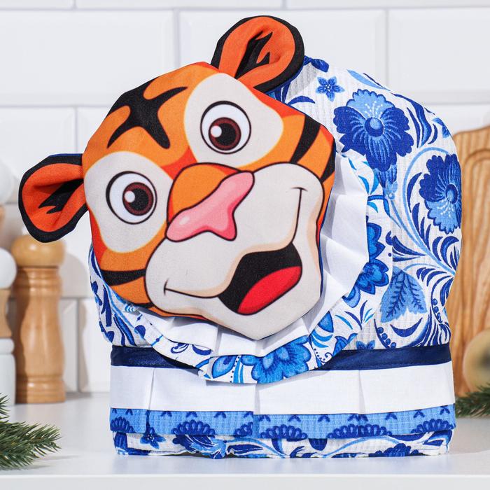 Грелка на чайник "Весёлый тигр", гежель 30х27 см
Грелка на чайник "Весёлый тигр", гежель 30х27 см