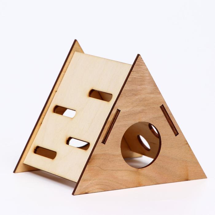 Домик для грызунов "Сырок Мини" 12,5х11х11 см
Домик для грызунов "Сырок Мини" 12,5х11х11 см