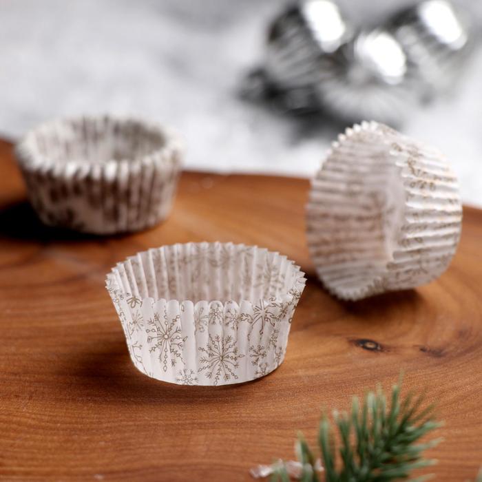 Тарталетка, снежинки, 3,5 х 2 см
Тарталетка, снежинки, 3,5 х 2 см