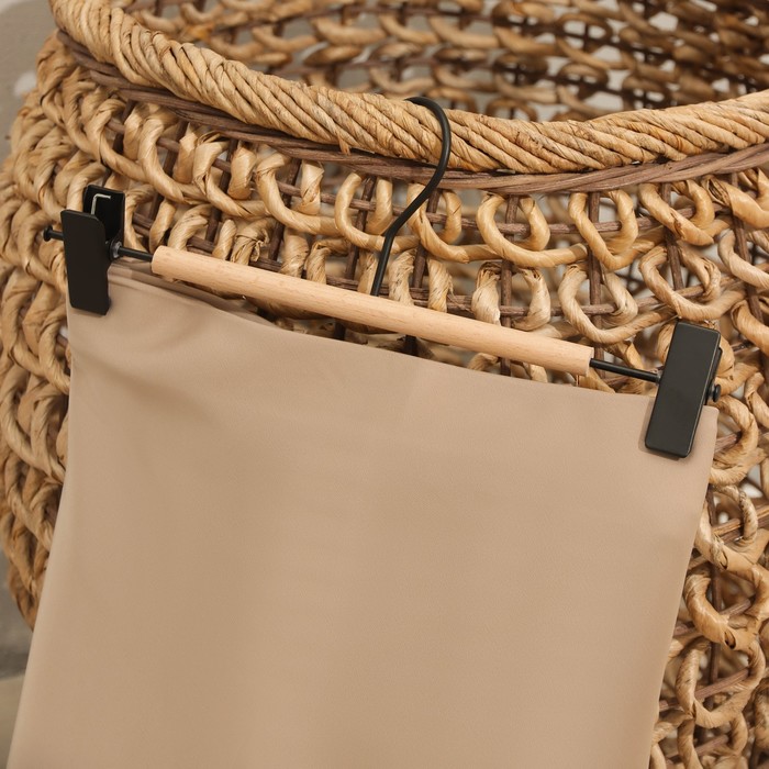 Вешалка для брюк и юбок SAVANNA Wood, 28×11,5×2,8 см, цвет чёрный 
Вешалка для брюк и юбок SAVANNA Wood, 28×11,5×2,8 см, цвет чёрный