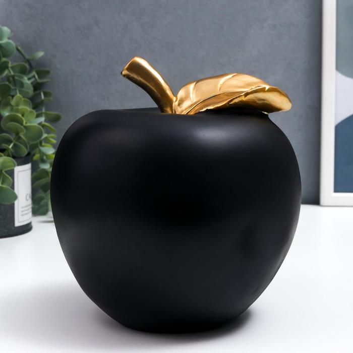 Сувенир полистоун "Чёрное яблоко с золотым листочком" 18,5х17х17 см
Сувенир полистоун "Чёрное яблоко с золотым листочком" 18,5х17х17 см
