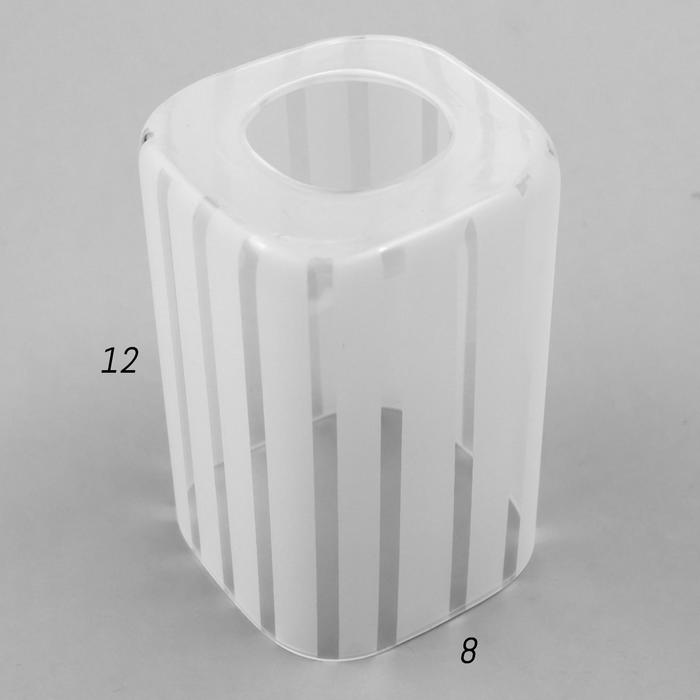 Плафон Е27 белый 7,5х7,5х12 см
Плафон Е27 белый 7,5х7,5х12 см