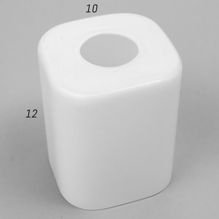 Плафон Е27 белый 10х10х12 см
Плафон Е27 белый 10х10х12 см