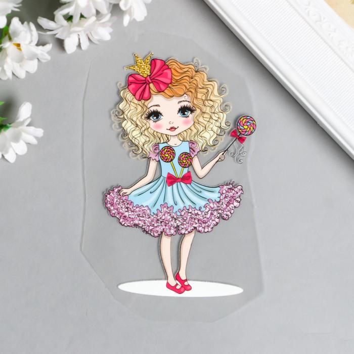 Термонаклейка "Малышка с леденцами" 12х7см
Термонаклейка "Малышка с леденцами" 12х7см