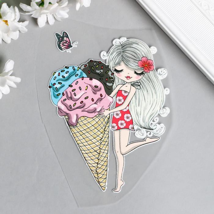 Термонаклейка "Малышка с рожком мороженого" 12х8,8 см
Термонаклейка "Малышка с рожком мороженого" 12х8,8 см