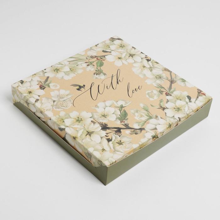 Коробка складная «With love», 25 × 25 × 4,5 см 
Коробка складная «With love», 25 × 25 × 4,5 см