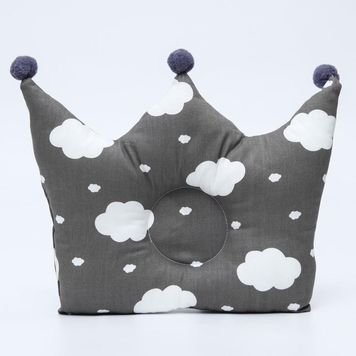 Подушка детская ортопедическая «Корона», облака на сером 
Подушка детская ортопедическая «Корона», облака на сером