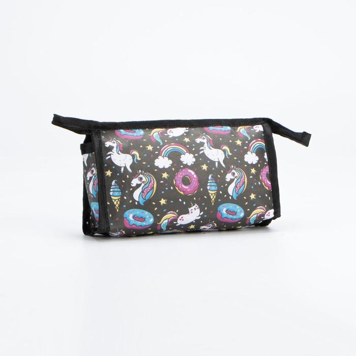 Косметичка на молнии, цвет чёрный
Косметичка на молнии, цвет чёрный