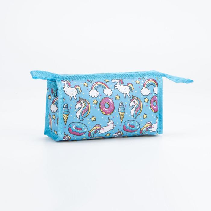 Косметичка на молнии, цвет голубой
Косметичка на молнии, цвет голубой