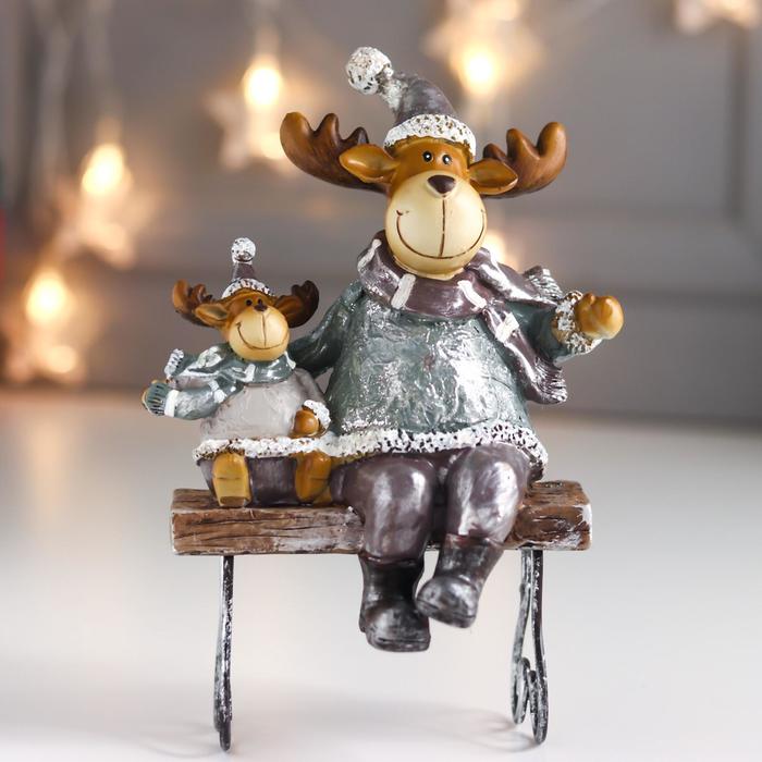 Сувенир полистоун "Лосики на скамеечке" 21х11,5х14 см
Сувенир полистоун "Лосики на скамеечке" 21х11,5х14 см