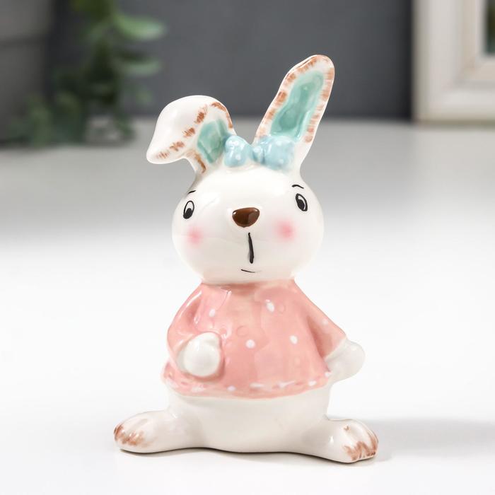 Сувенир керамика "Милая зайка в розовой кофточке, с голубым бантом" 10х4,9х6,8 см
Сувенир керамика "Милая зайка в розовой кофточке, с голубым бантом" 10х4,9х6,8 см