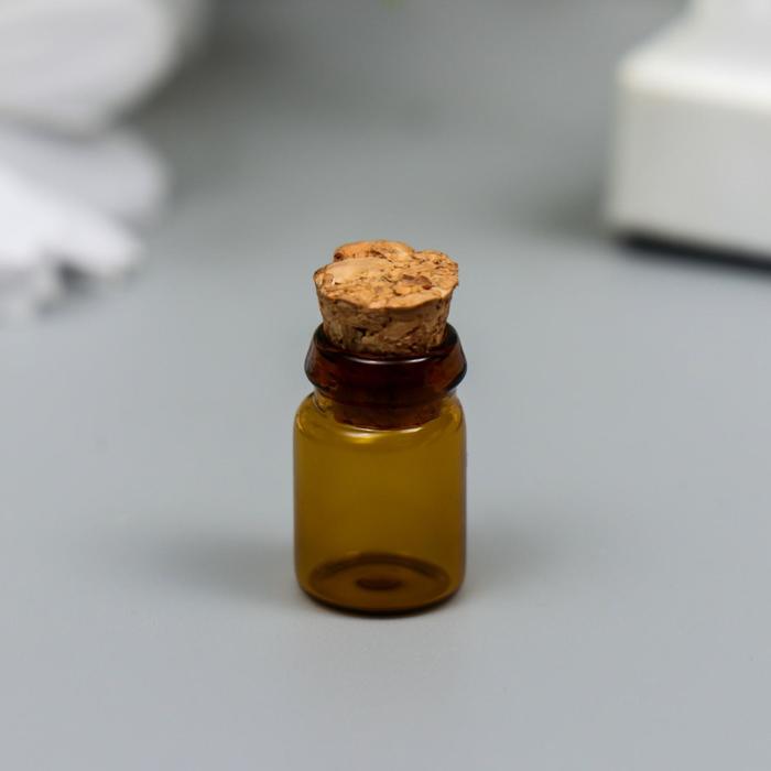 Стеклянная бутылочка с пробкой 1 х1, 8 см
Стеклянная бутылочка с пробкой 1 х1, 8 см