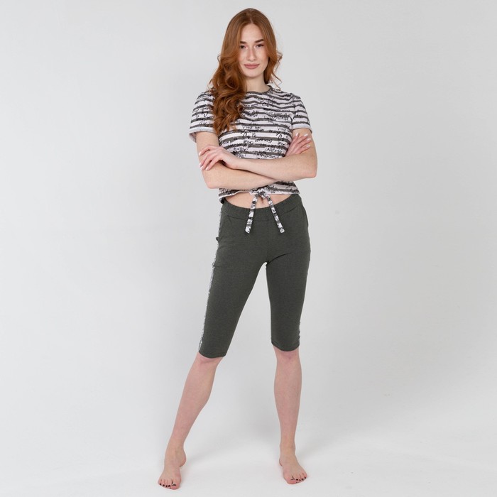 Костюм женский (футболка, бриджи) Fashion sports хаки р. 54
Костюм женский (футболка, бриджи) Fashion sports хаки р. 54