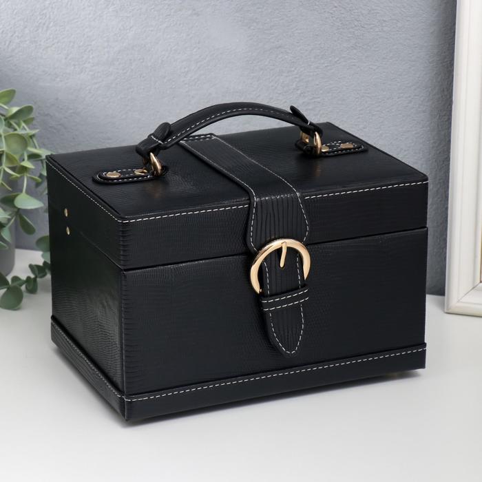 Шкатулка кожзам для украшений сундучок "Рептилия чёрная" с пряжкой 16х22х14 см
Шкатулка кожзам для украшений сундучок "Рептилия чёрная" с пряжкой 16х22х14 см