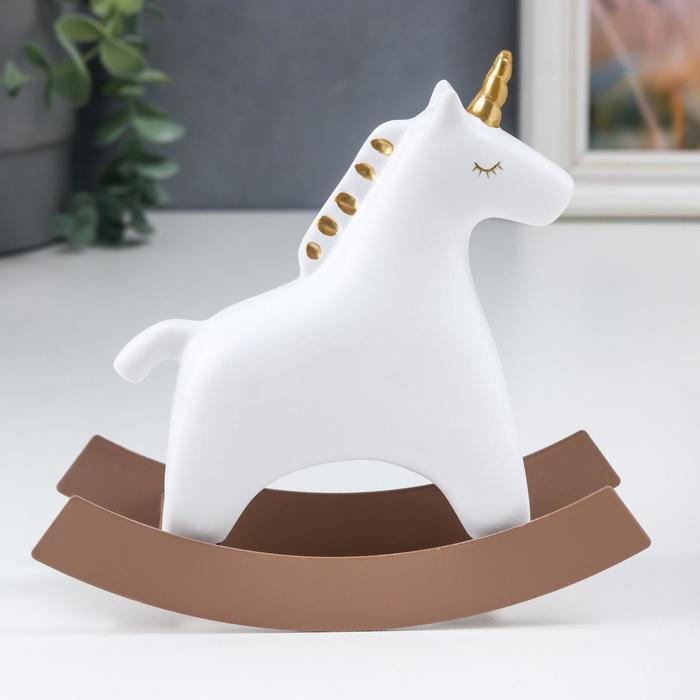 Сувенир полистоун "Единорог-качалка" белый 13,5х14,5 см
Сувенир полистоун "Единорог-качалка" белый 13,5х14,5 см