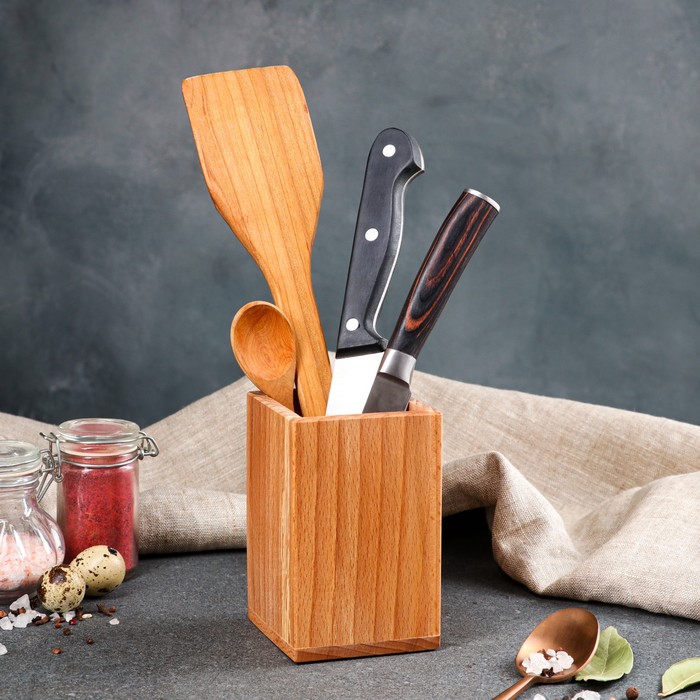 Подставка под кухонные принадлежности малая, квадратная, 8 х 8 х 12 см, массив бука
Подставка под кухонные принадлежности малая, квадратная, 8 х 8 х 12 см, массив бука