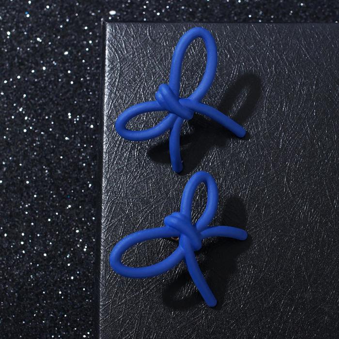 Серьги металл "Лауд" бантики, цвет синий
Серьги металл "Лауд" бантики, цвет синий