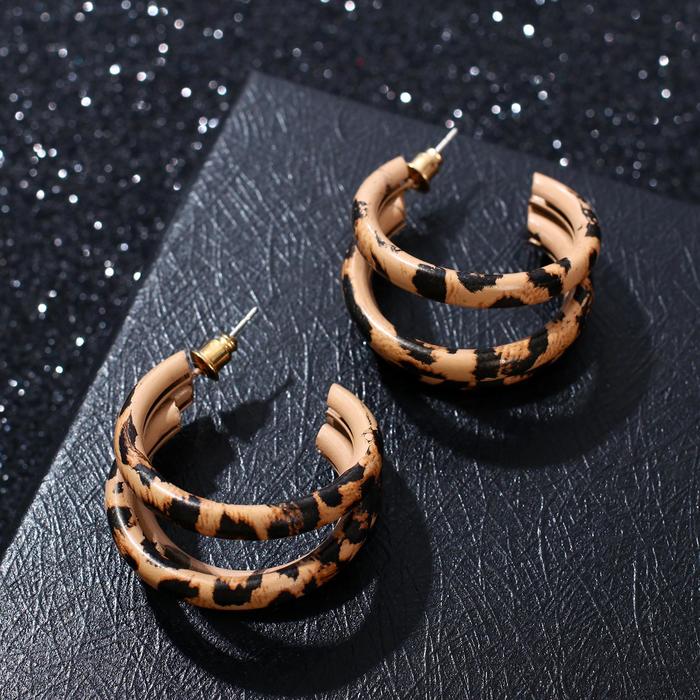 Серьги-кольца "Лауд" три нити, цвет леопардовый, d=3
Серьги-кольца "Лауд" три нити, цвет леопардовый, d=3