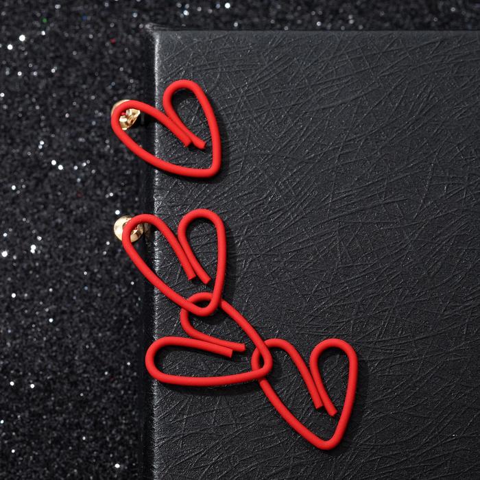Серьги металл "Сердечки" асимметрия, цвет красный
Серьги металл "Сердечки" асимметрия, цвет красный