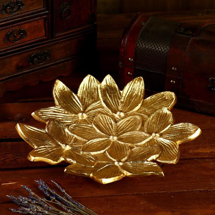 Блюдо алюминий "Соцветие" 28х28х7 см 
Блюдо алюминий "Соцветие" 28х28х7 см