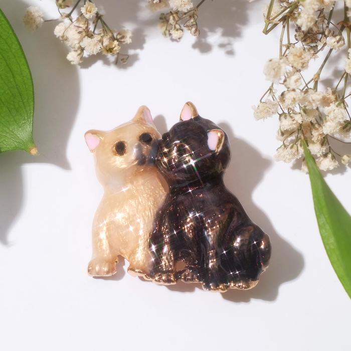 Брошь "Котики" ласковые, цветная в золоте
Брошь "Котики" ласковые, цветная в золоте