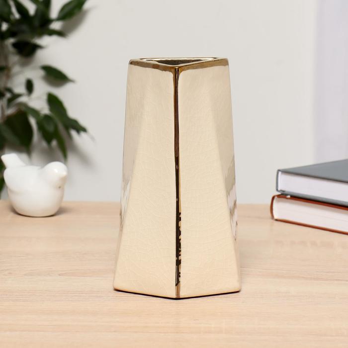 Ваза керамика "Магнит" (d-6 см) 11,5х10х18 см, бежевый
Ваза керамика "Магнит" (d-6 см) 11,5х10х18 см, бежевый