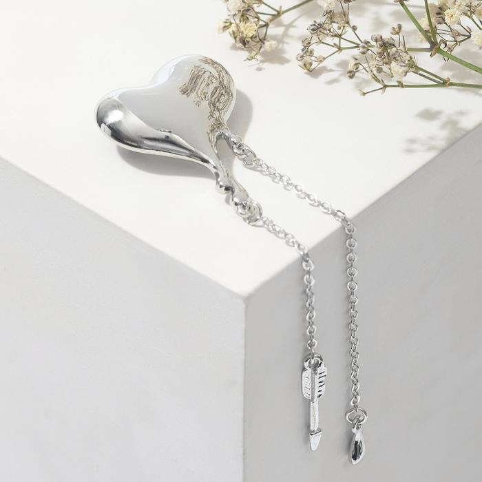 Брошь "Сердце" со стрелой, цвет серебро
Брошь "Сердце" со стрелой, цвет серебро