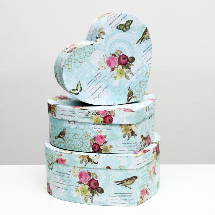 Набор коробок 3 в 1, "Сердца", 24 x 21 x 9.8 - 19 x 16.5 x 6.8 см
Набор коробок 3 в 1, "Сердца", 24 x 21 x 9.8 - 19 x 16.5 x 6.8 см