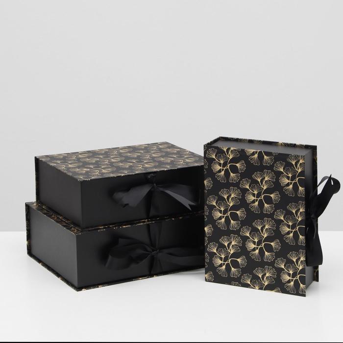 Набор коробок 3 в 1, "Черная шкатулка", 30.3 x 21.5 x 10.2 - 24.3 x 17.5 x 8.2 см
Набор коробок 3 в 1, "Черная шкатулка", 30.3 x 21.5 x 10.2 - 24.3 x 17.5 x 8.2 см