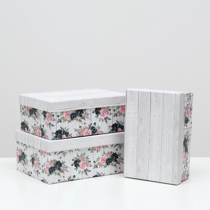 Набор коробок 3 в 1, "Цветы", 28 x 20 x 11.5 - 24 x 16 x 9 см
Набор коробок 3 в 1, "Цветы", 28 x 20 x 11.5 - 24 x 16 x 9 см