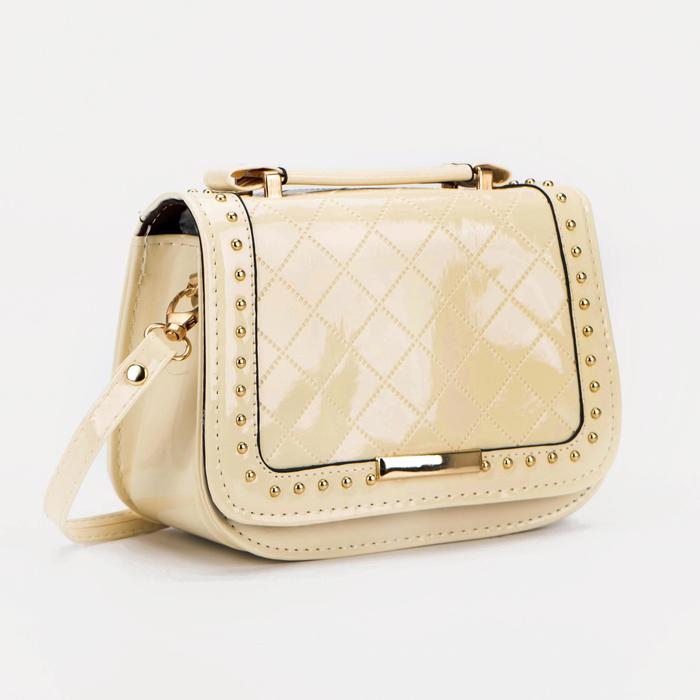 Сумка детская на клапане, цвет бежевый
Сумка детская на клапане, цвет бежевый