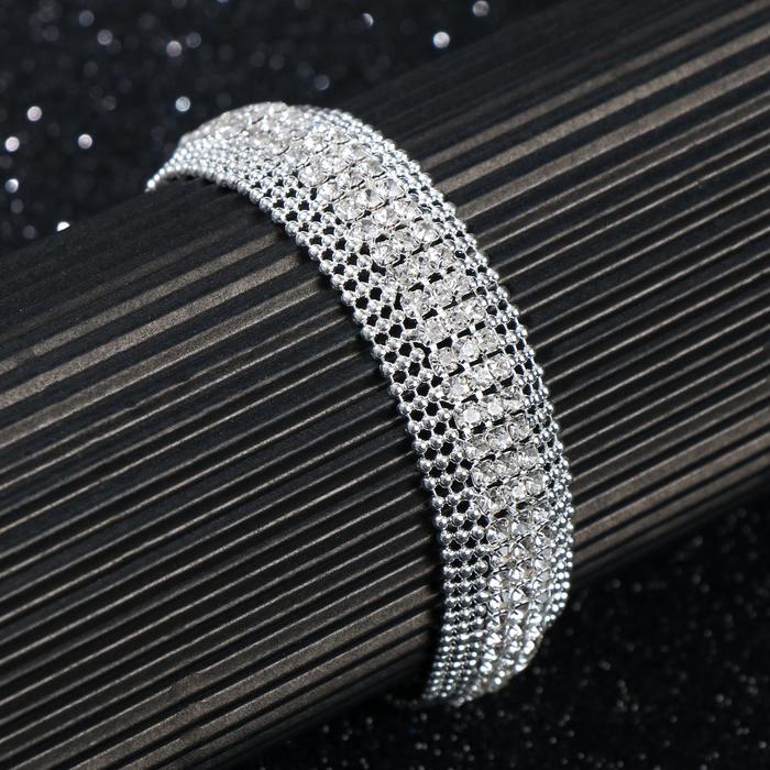 Браслет со стразами "Лёд" 3ряда на ощупь, цвет белый в серебре
Браслет со стразами "Лёд" 3ряда на ощупь, цвет белый в серебре