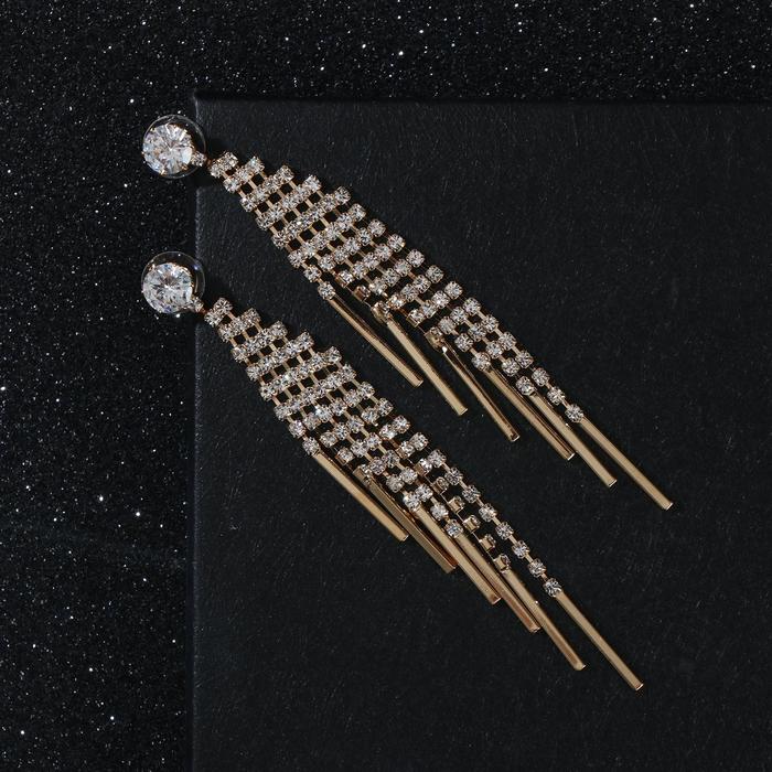 Серьги со стразами "Голливуд" палочки каскад с кристаллом, цвет белый в золоте
Серьги со стразами "Голливуд" палочки каскад с кристаллом, цвет белый в золоте